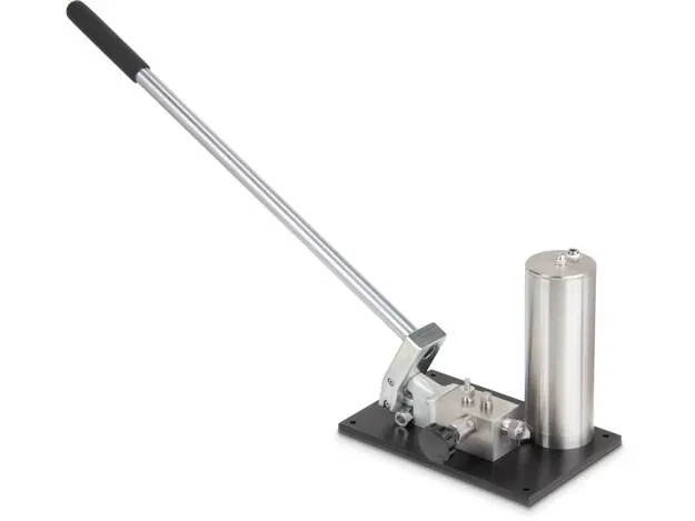 11400, Single Speed, Ultra-High Pressure Hydraulic Hand Pump