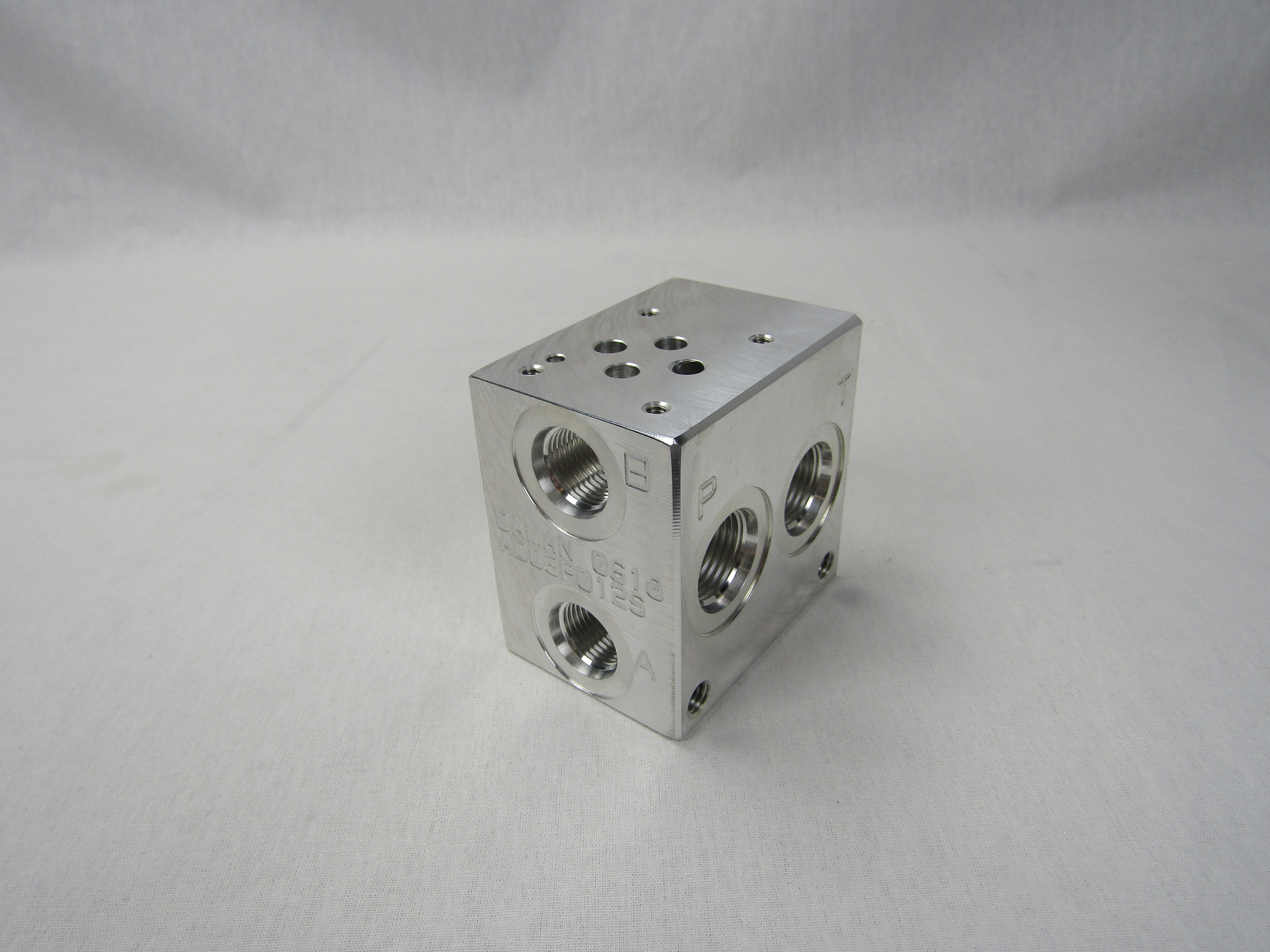 DAMAN AD03P012S Aluminum Valve Manifold