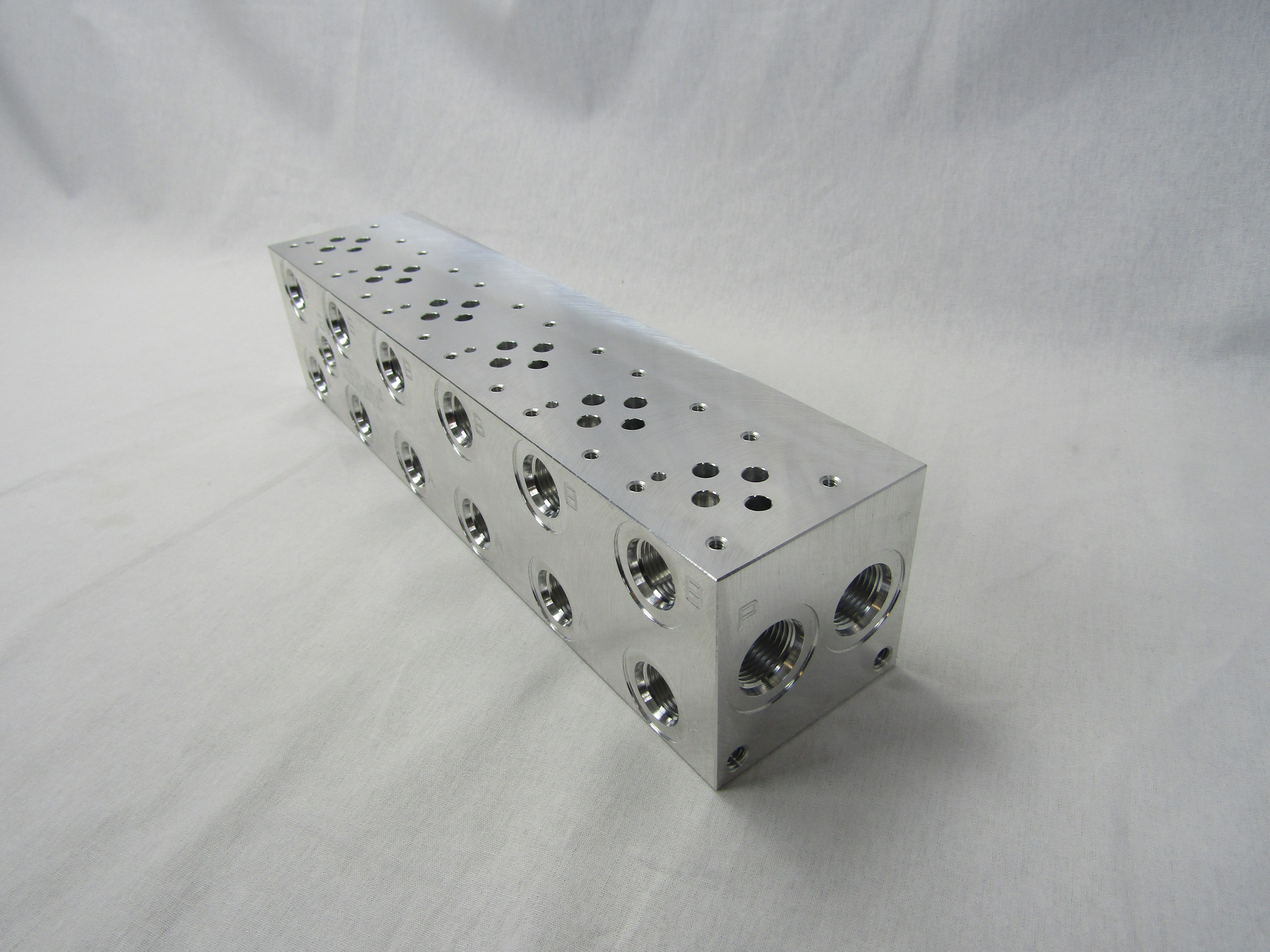 DAMAN AD03P062S Aluminum Valve Manifold